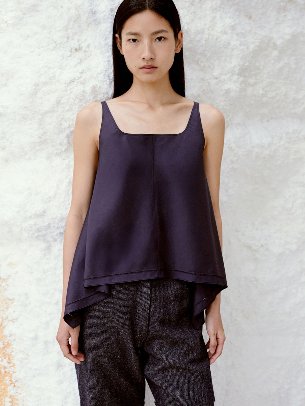 Low Classic Flared Sleeveless Top Navy