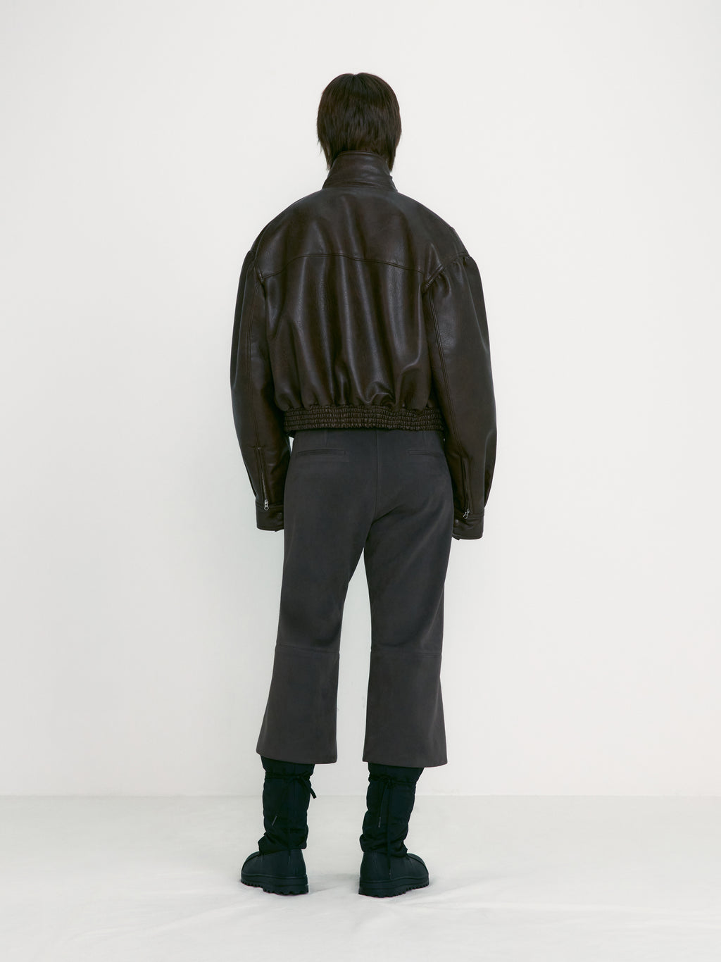 [low_classic] Leather Short Jacket
Brown