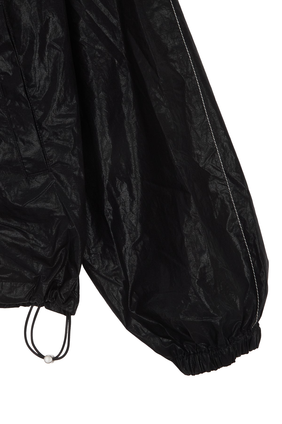 [matinkim] MATIN COATING ANORAK JUMPER IN BLACK