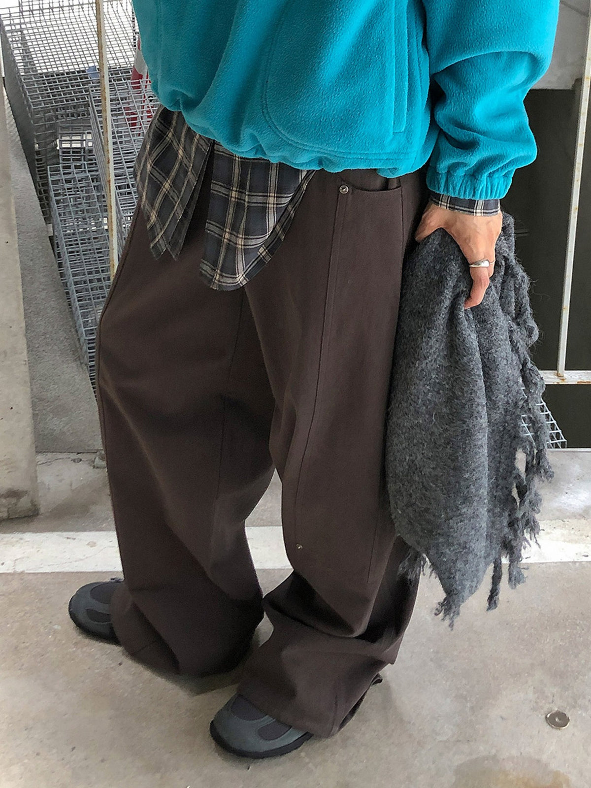 Raive Barrel Cotton Pants