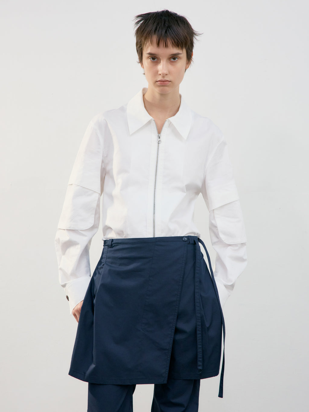 Low Classic Pocket Sleeve Zip-Up Shirt White