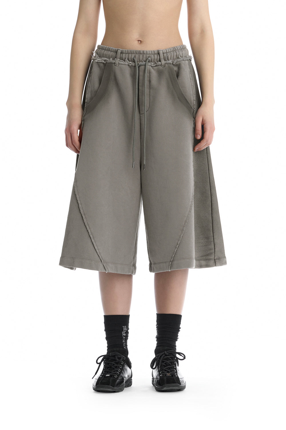 Treemingbird Vintage Brushed Sweat Bermuda Shorts Light Gray