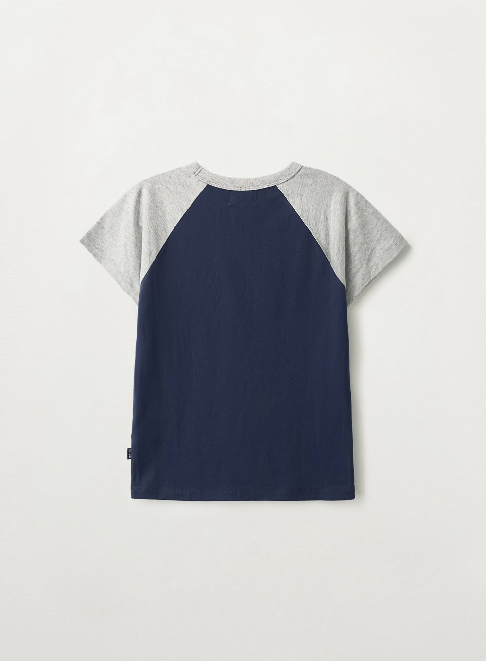 Satur (W) Heart Graphic Raglan T-Shirt - Navy