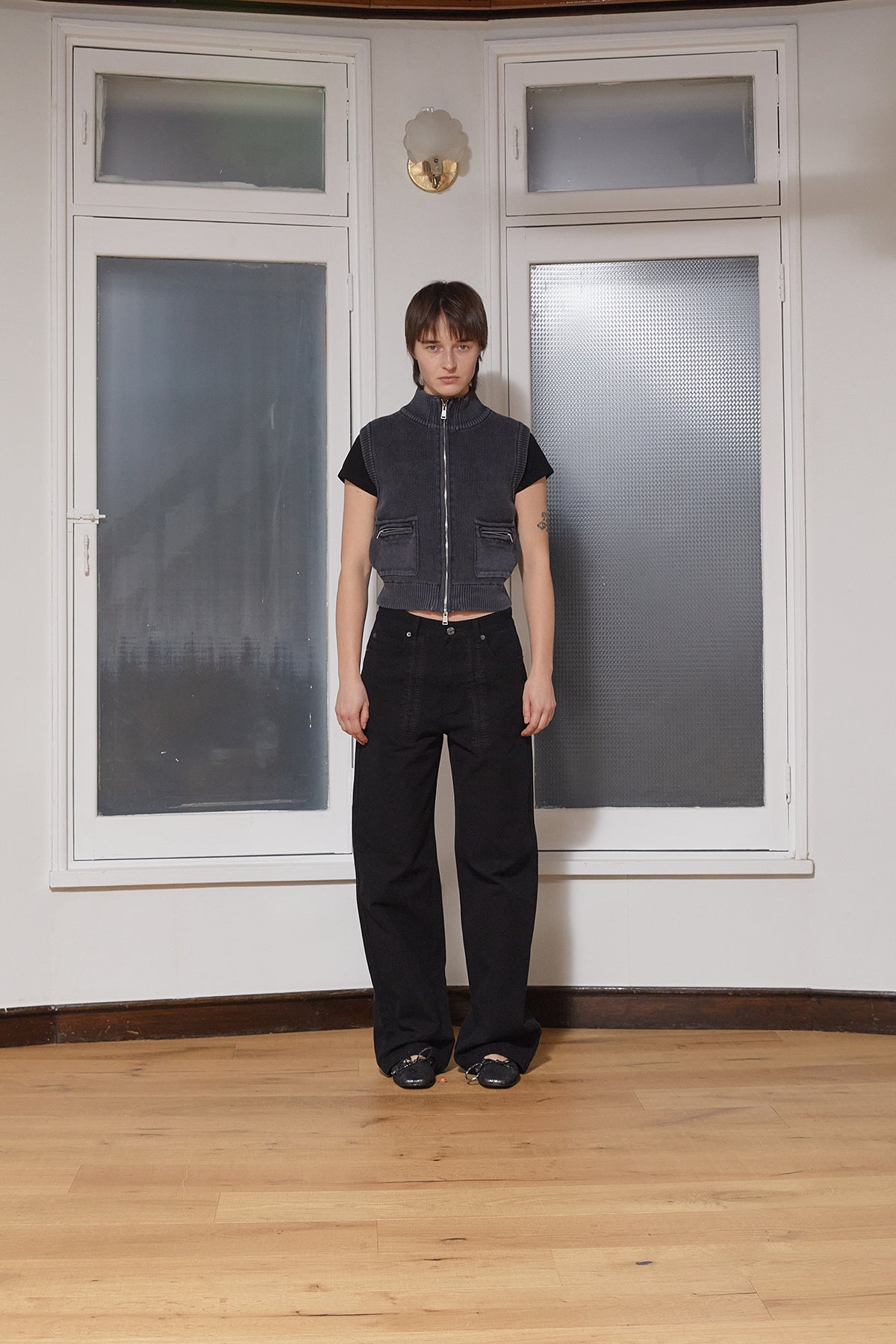 [matinkim] LOGO POINT WASHED KNIT VEST FOR WOMEN IN NAVY