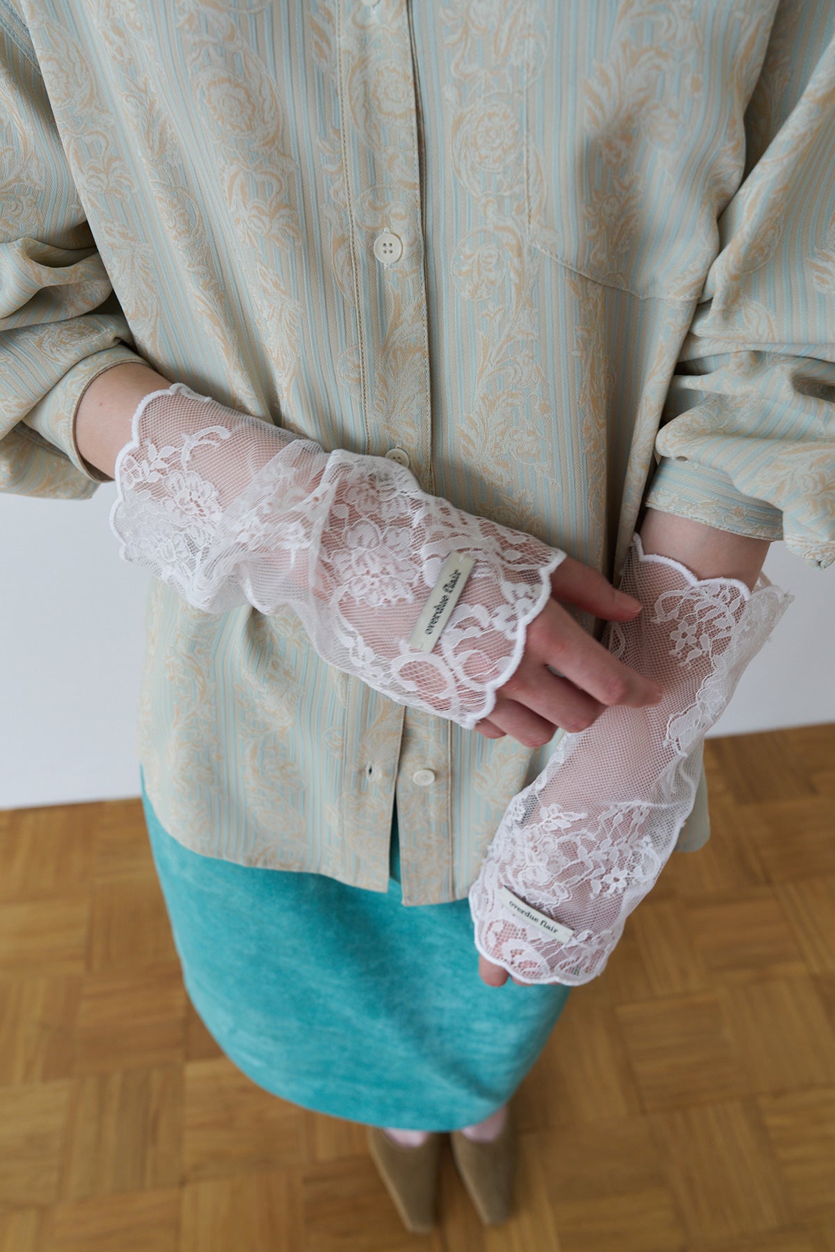 Overdueflair Antique Lace Cuff Warmers Ivory