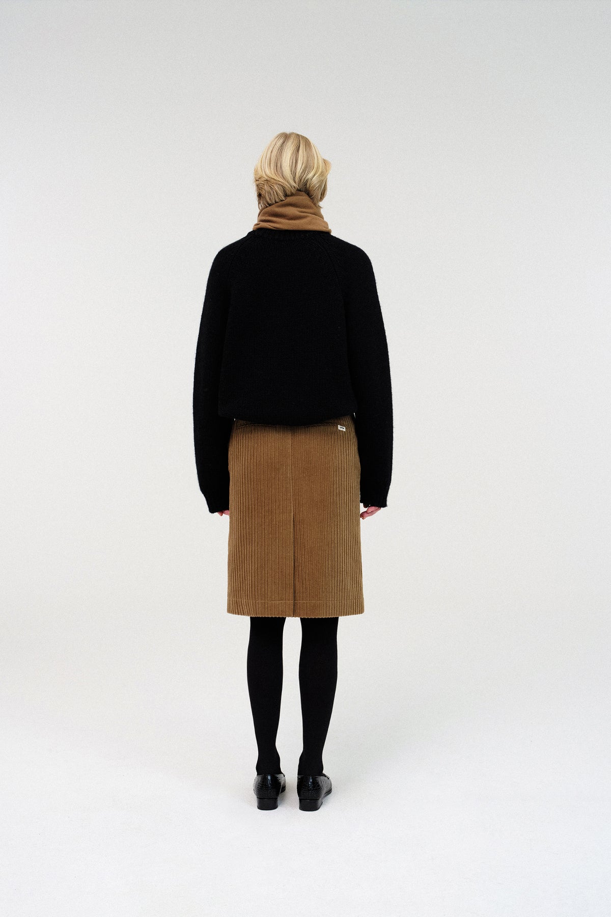 Nothing Written Corduroy h-line skirt (Camel)