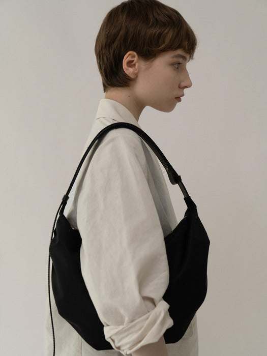 Exclusive HT Nylon Shoulder Bag (Black)