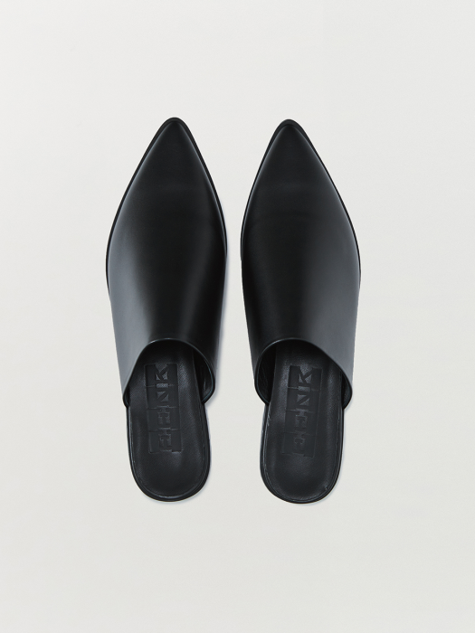 Eenk Quenton Leather Slippers - Black