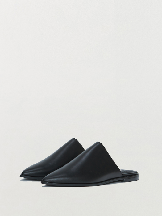 Eenk Quenton Leather Slippers - Black
