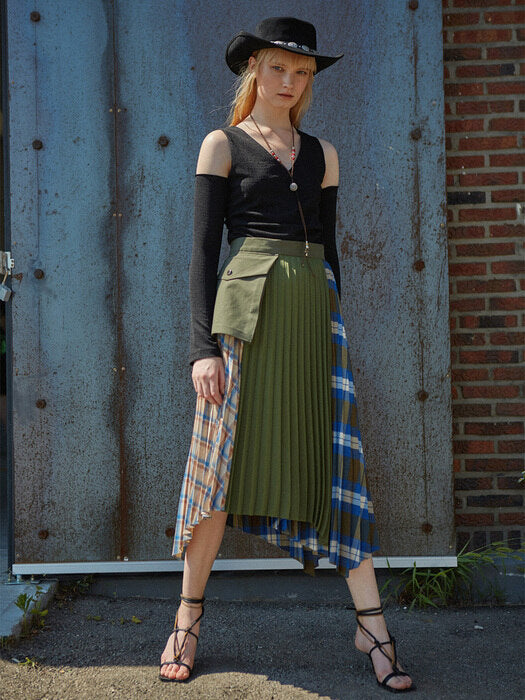 [andersson bell] CARGO POCKET CHECK PLEATS LAYERED SKIRT apa415w(KHAKI/CHECK)
