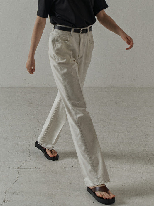 [facade pattern] Classic Denim Off White