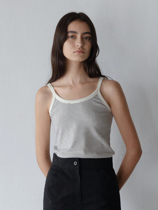 [nothing written] Stripe sleeveless top (Ivory)