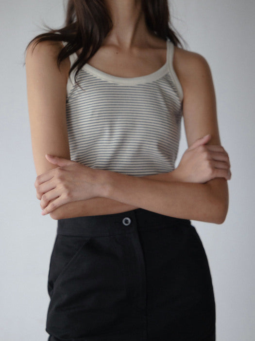 [nothing written] Stripe sleeveless top (Ivory)