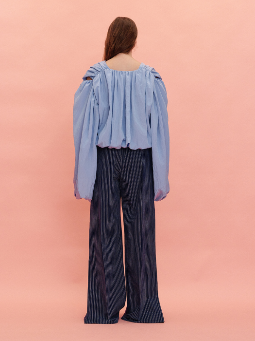 [EENK] Roupee Volume Jacket with detachable sleeves - Sky Blue