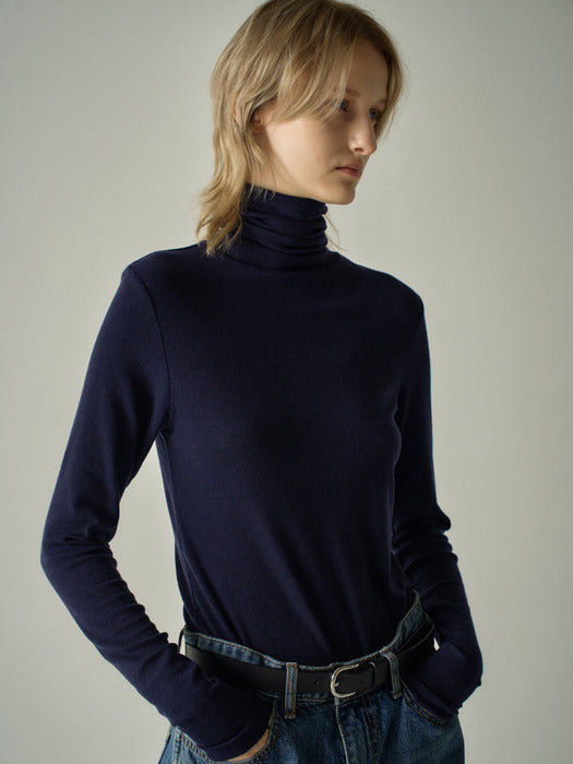 Facade Pattern Wool Roll-Neck Top