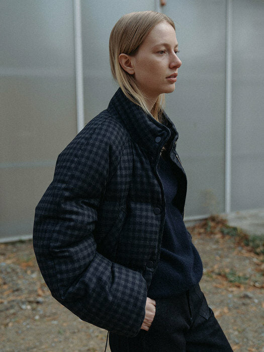Nothing Written Cropped string puffer jacket (Hale navy)