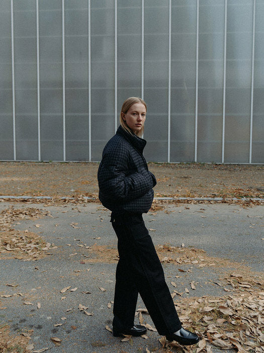 Nothing Written Cropped string puffer jacket (Hale navy)