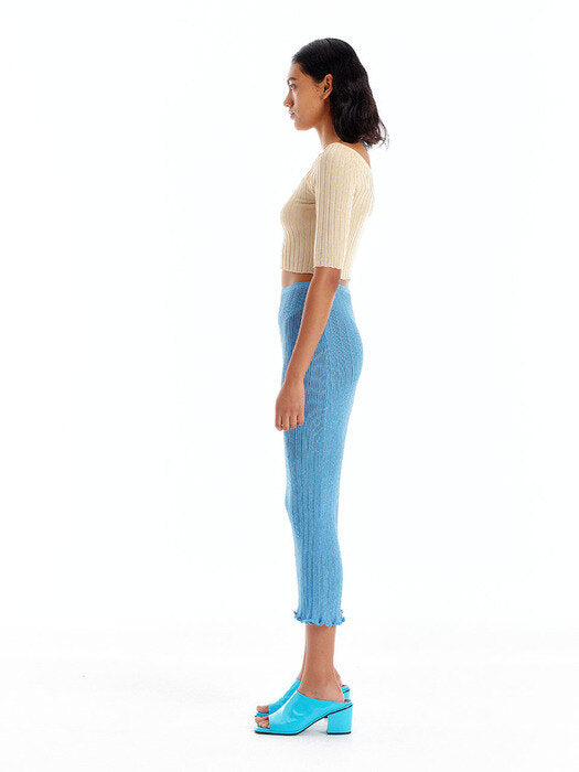Eenk Uvina Wide V-Neck Knit Top - Light Yellow