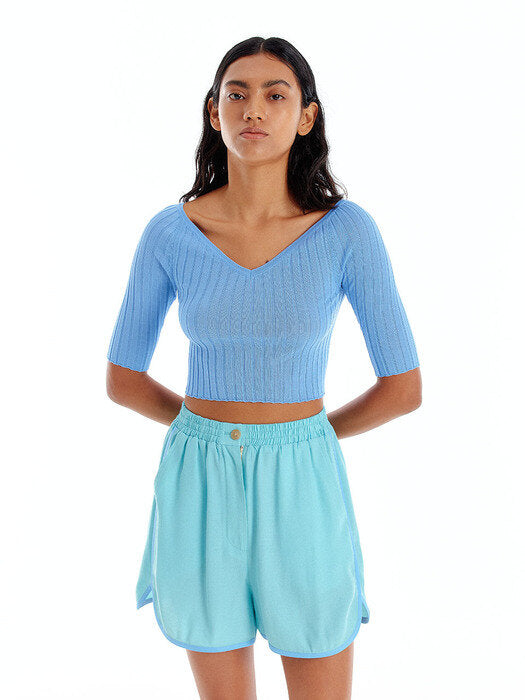 Eenk Uvina Wide V-Neck Knit Top - Sky Blue