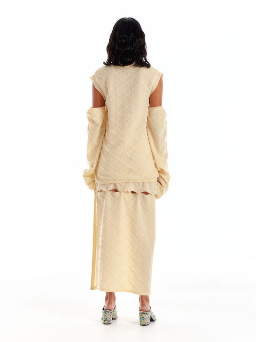[EENK] Uiui Logo Jacquard Oversized Knit Vest - Light Yellow