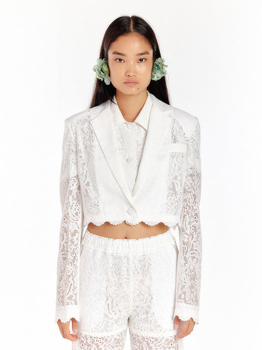 Eenk Umbo Lace Short Jacket - White
