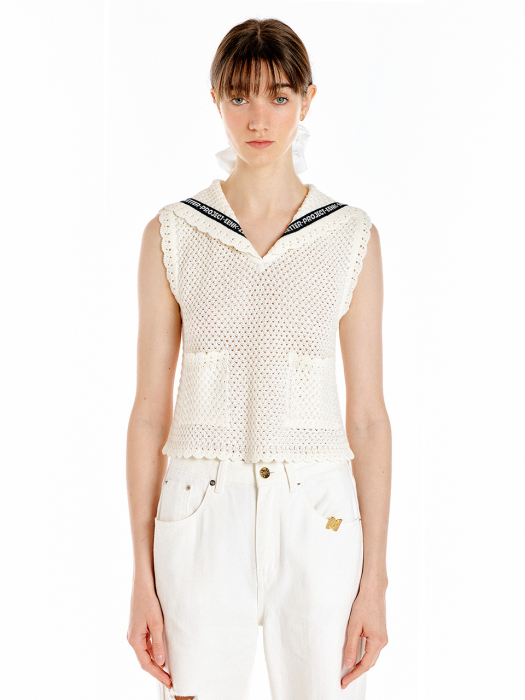 Eenk Uta Lettering Point Knit Vest - Ivory