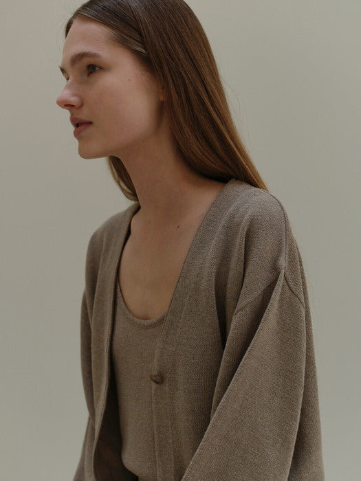 [moia] [EXCLUSIVE] round sleeveless (pale khaki)