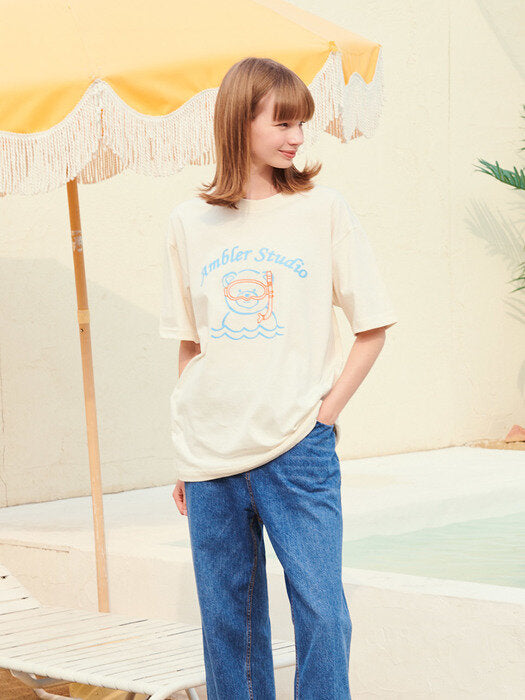 [ambler] Snorkeling Bear Over fit T-Shirts AS927 (Cream)