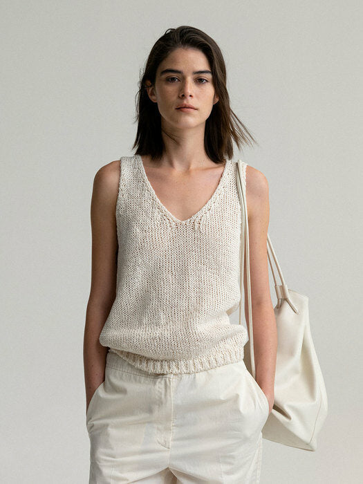 Nothing Written Vegetable bucket bag (Ivory)