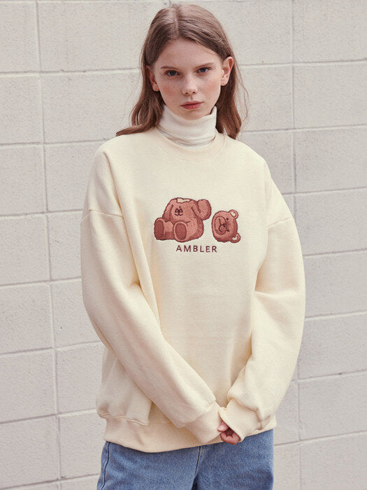 [ambler] bear Over fit Sweatshirt AMM718(ivory)