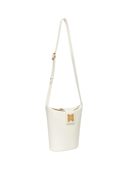 Eenk Hobart Folded Top Bucket Bag - Cream