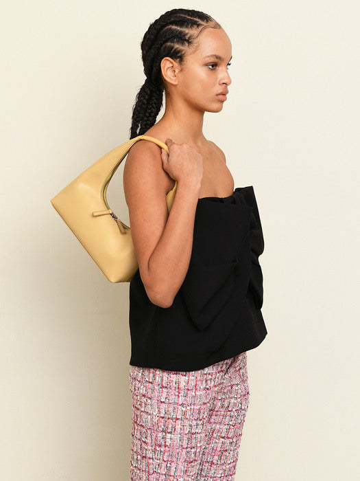 HOBO SHOULDER_sand crinkle