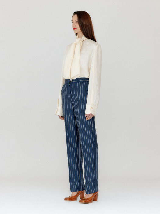 Eenk Vilona Straight Pants - Navy/Cream Stripe