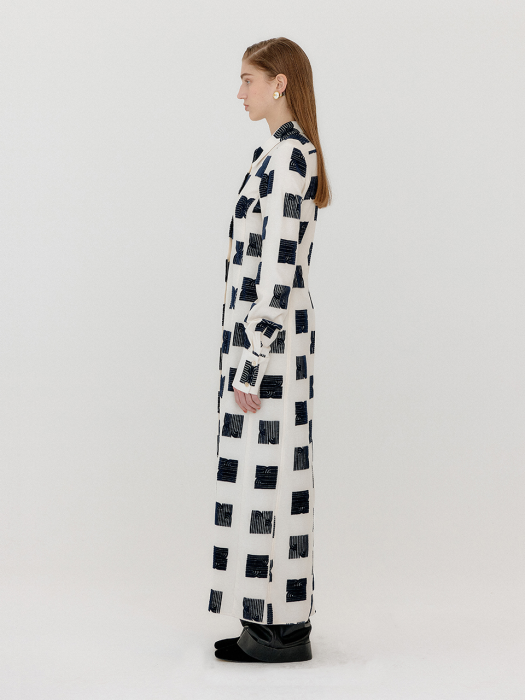 Eenk Veroso Logo Pattern Shirt Dress - Ivory/Black