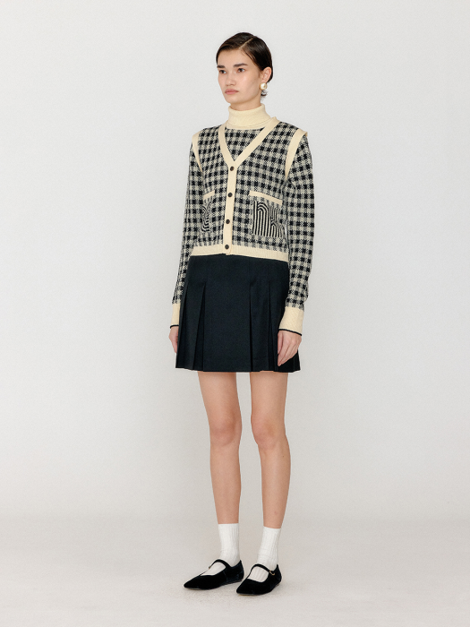 Eenk Vita Gingham Check Knit Vest - Black/Ivory