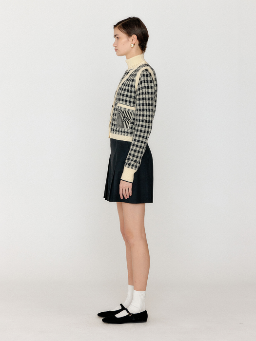Eenk Vita Gingham Check Knit Vest - Black/Ivory
