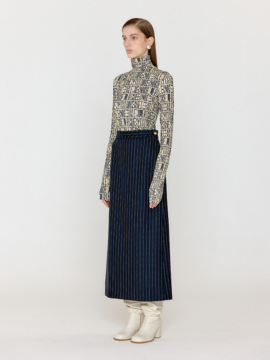Eenk Vol Pattern Turtleneck Top - Ivory/Black