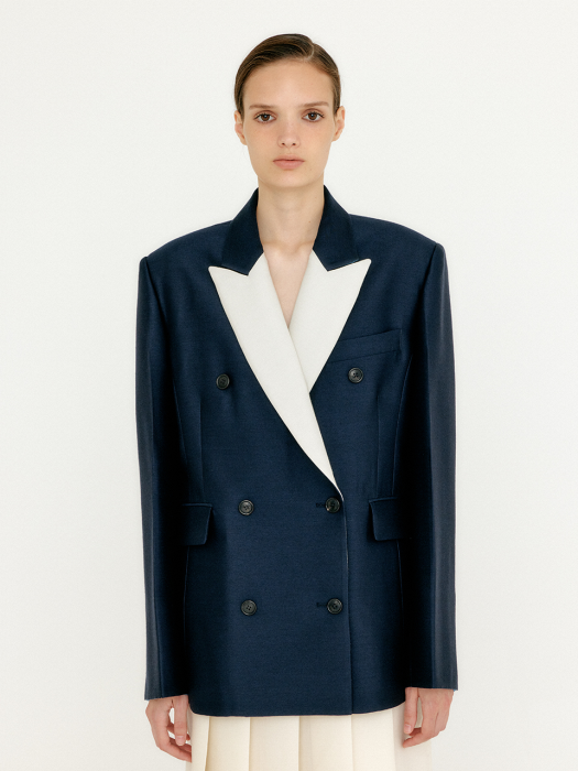 Eenk Vell Contrasted Collar Double-Breasted Blazer - Navy/Ivory