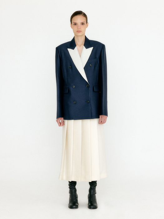 Eenk Vell Contrasted Collar Double-Breasted Blazer - Navy/Ivory
