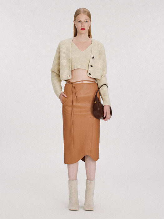 [recto] FAUX LEATHER SIGNATURE DETAIL LOW RISE SKIRT (CAMEL)