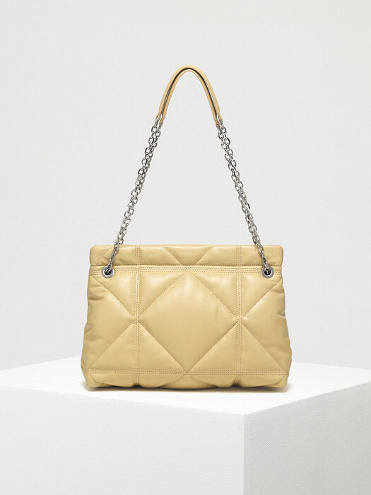 Carlyn Kota