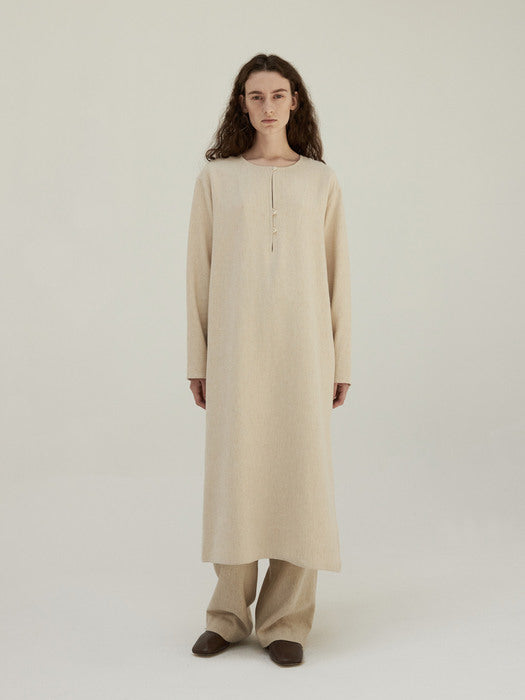 [moia] slit dress (natural)