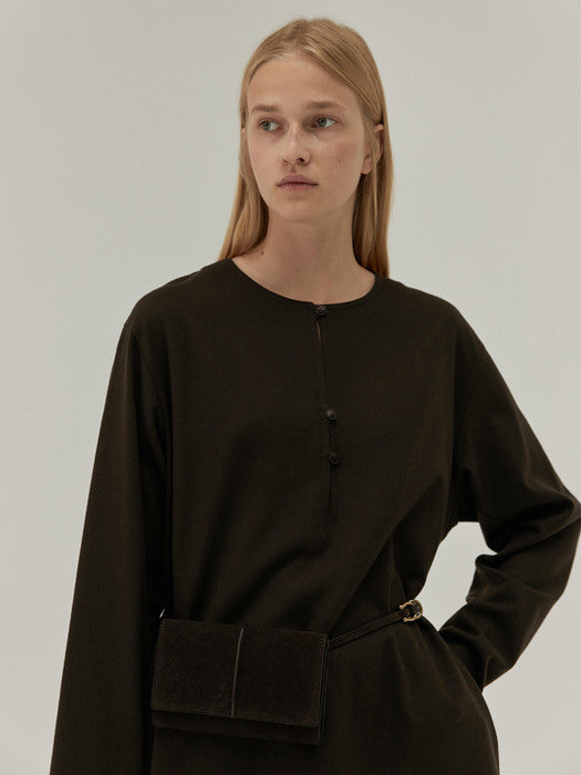 [moia] slit dress (deep brown)