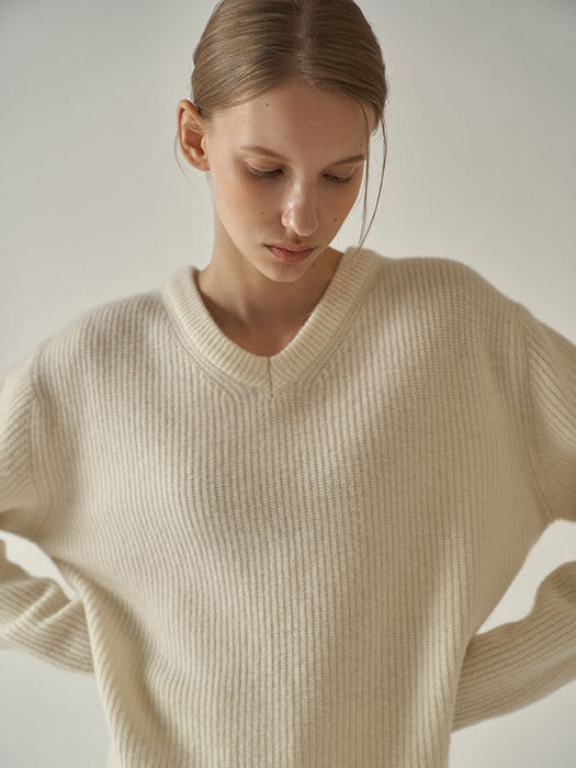 Cashmere V-Neck Knit_ivory