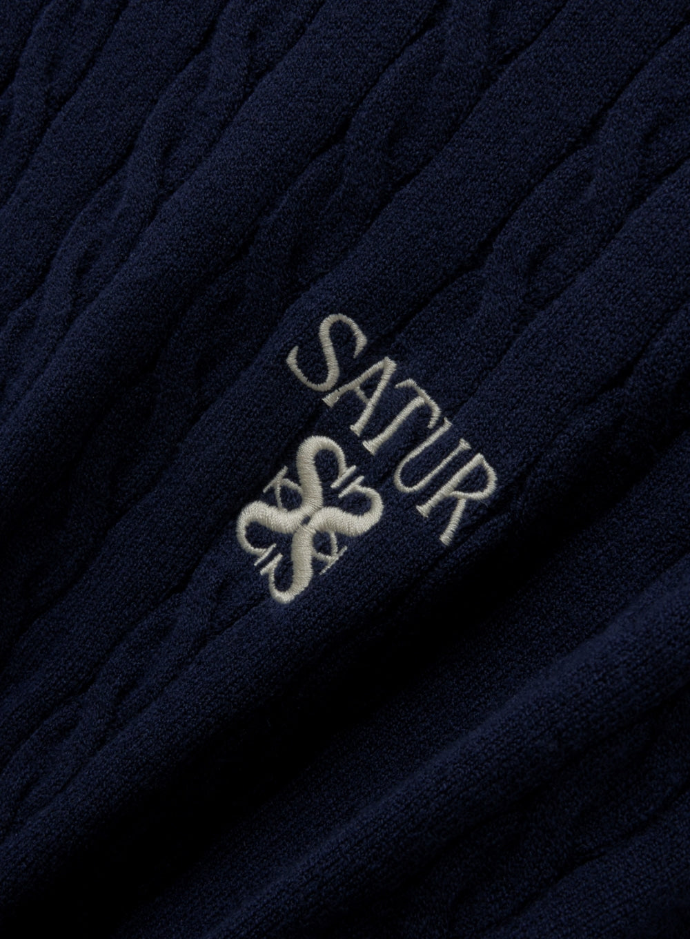 [satur] Plain Cable Crew Neck Knit - Navy