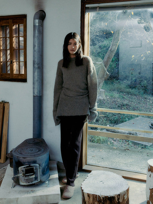 [EXCLUSIVE] round pullover (2colors)
