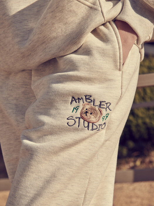 [ambler] 1999 studio jogger pants AP505 (oatmeal)