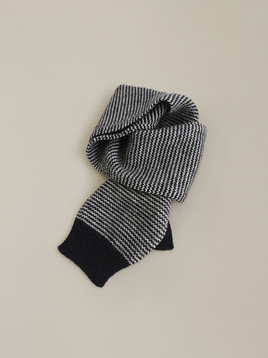 [nothing written] Caron stripe knit muffler (Dark navy)