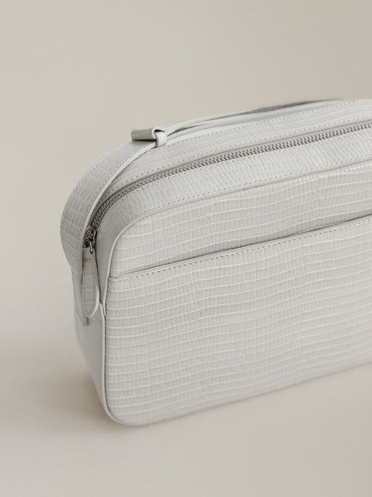 Nothing Written Lizard post bag (Slate ivory)