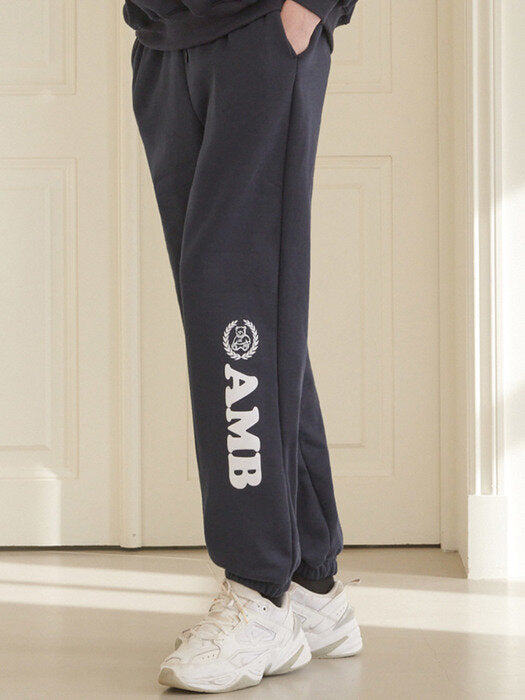 [ambler] Big Logo jogger pants AP603 (navy)